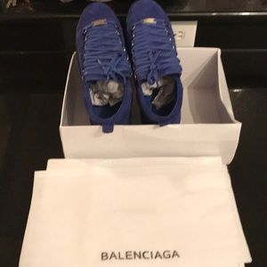 Authentic Balenciaga arena- never worn